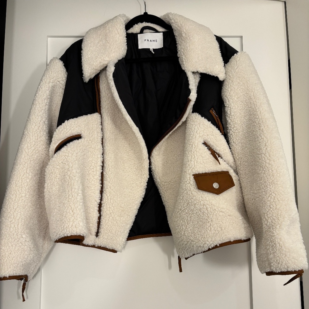 Frame Sherpa Fleece Jacket - off white/black/brown
